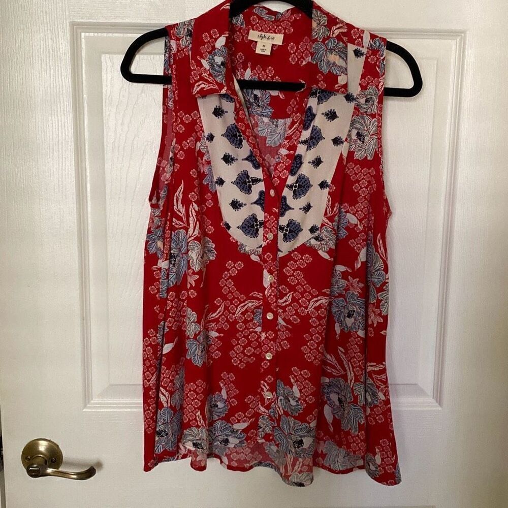 Style & Co. Trapeze Style Sleeveless Blouse, Red and Blue Print, Size M